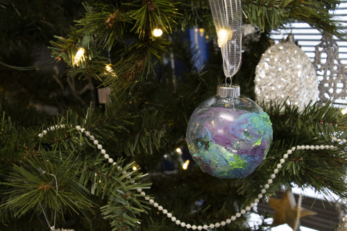 Marbled Spray Paint Ornaments